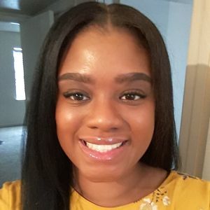 Meet your Posher, Tiffany